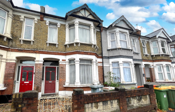 Modernisation in Plaistow photo
